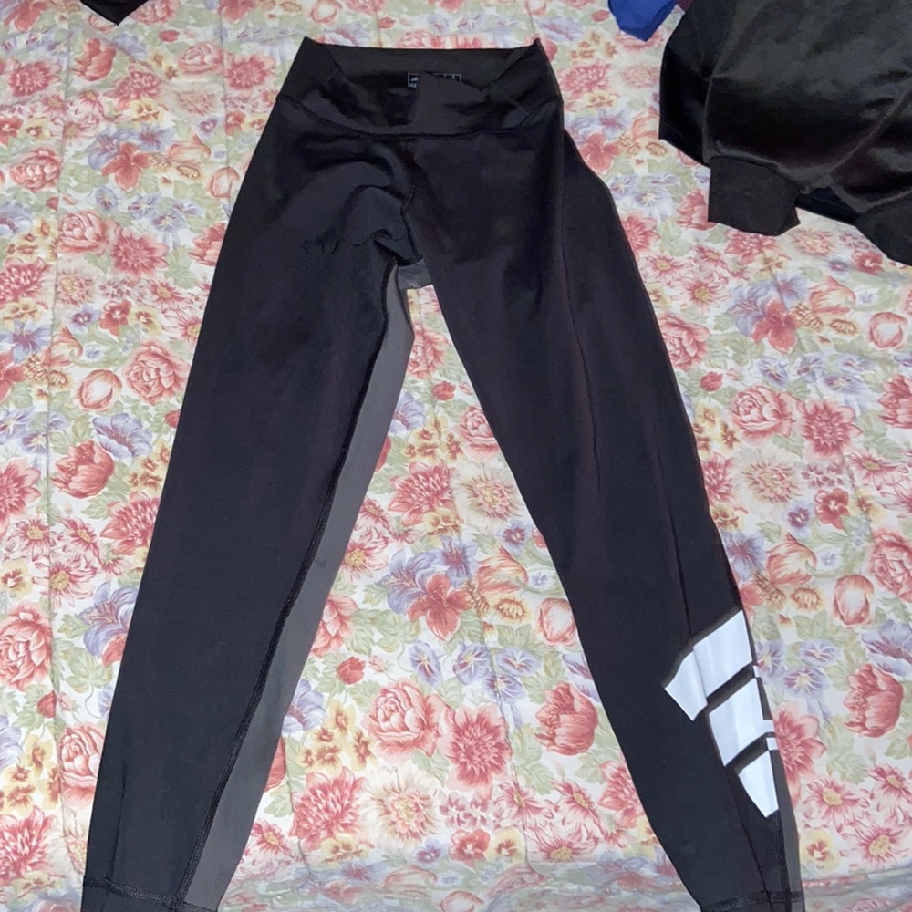 Adidas leggings